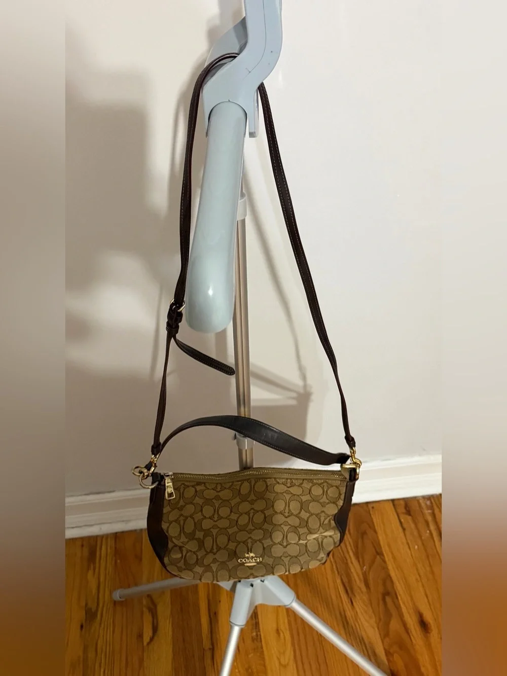 Coach Signature Canvas Crossbody/Shoulder Bag (Style No. A1880-37584)